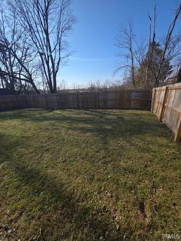 $379,500 | 1106 South Graywell Drive, Bloomington, IN 47401