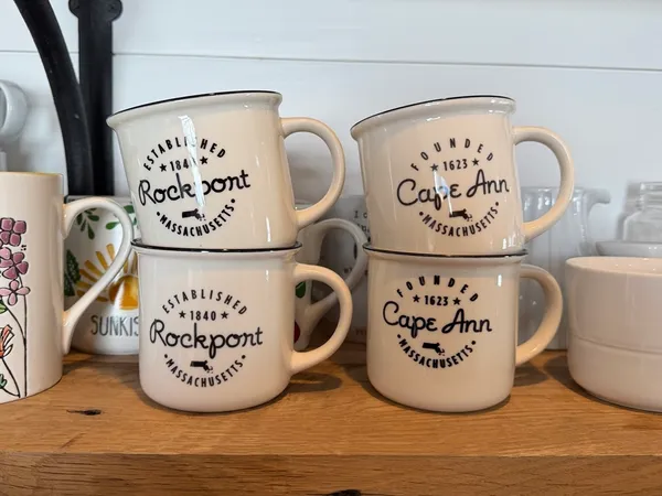 $4,500 | 20 Smith Road, Unit SUMMER, Rockport, MA 01966