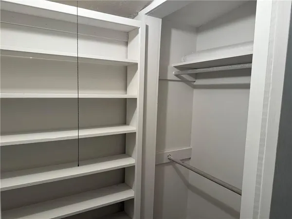 $189,933 | 180 Windy Wood Lane, Pollock, LA 71467