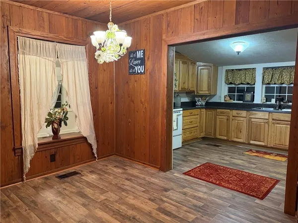 $189,933 | 180 Windy Wood Lane, Pollock, LA 71467