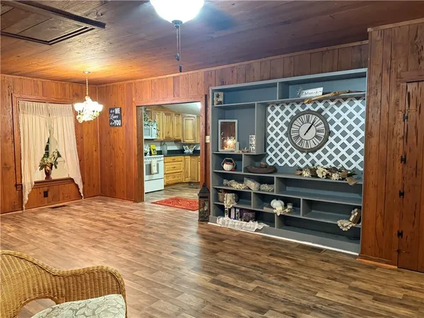 $189,933 | 180 Windy Wood Lane, Pollock, LA 71467