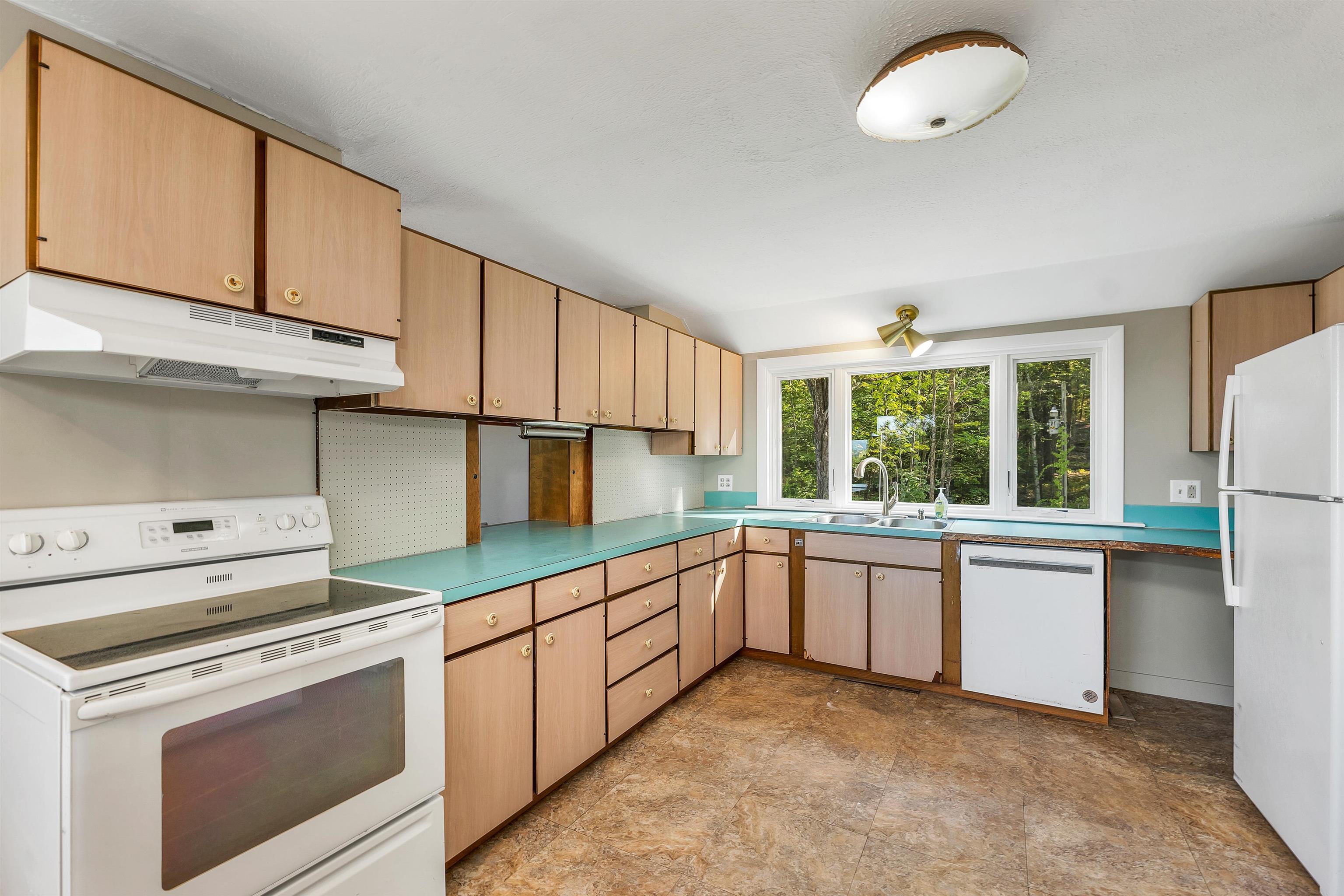 65 Tucker Mountain Road Meredith, NH 03253 - Photo 10 of 44