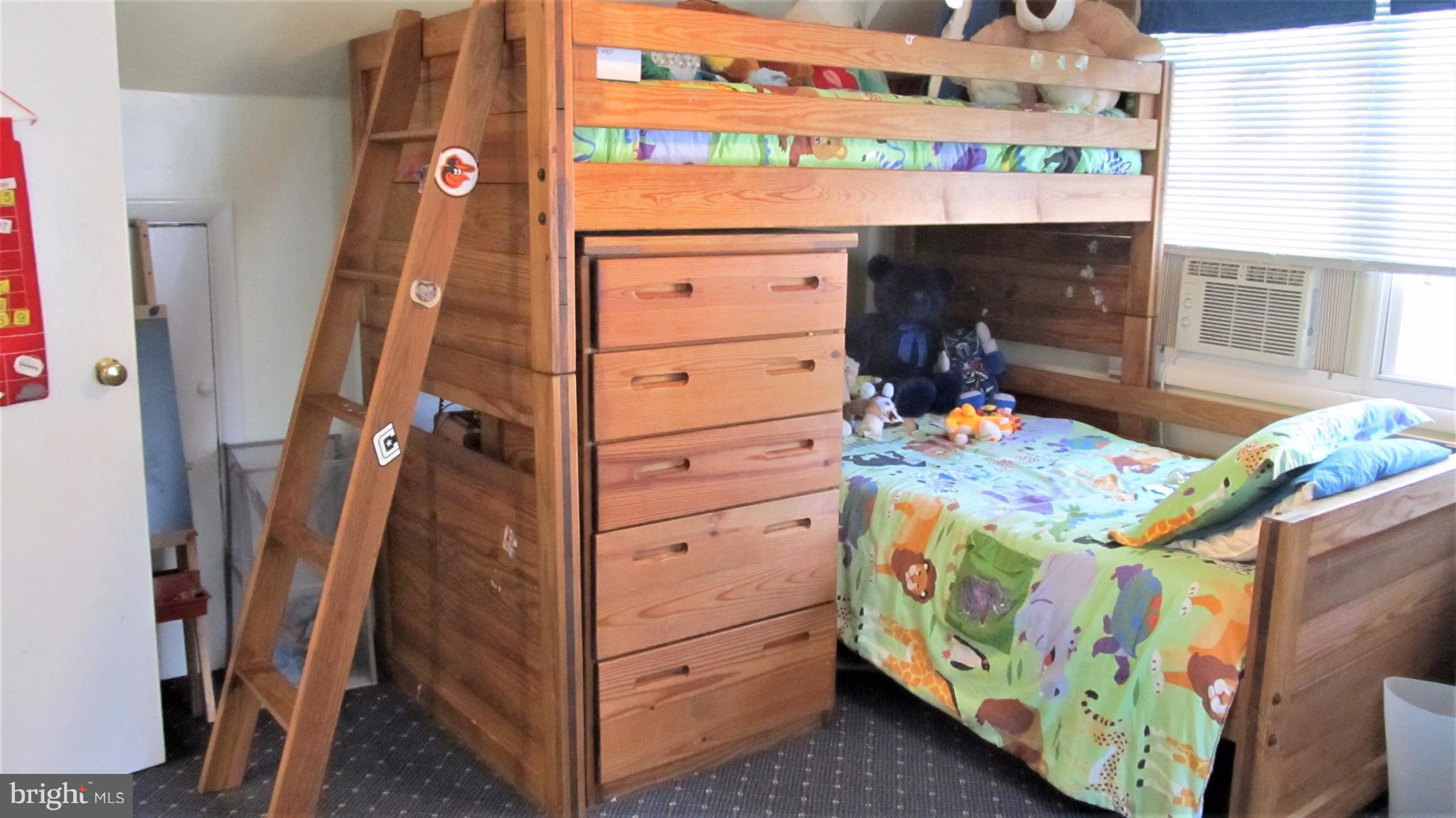 524 Cleveland Road Linthicum Heights, MD 21090 - Photo 11 of 27 Bedroom