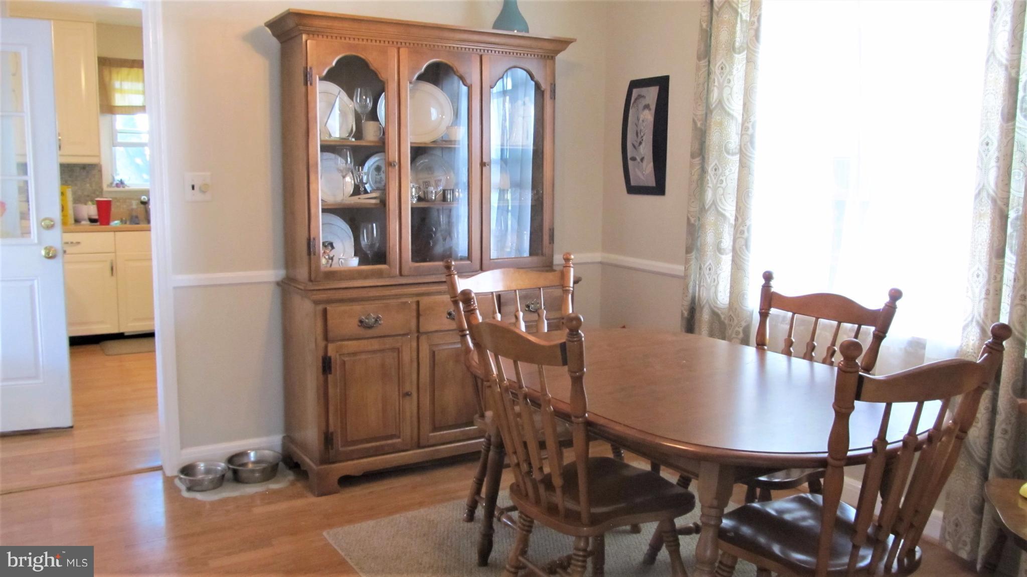 524 Cleveland Road Linthicum Heights, MD 21090 - Photo 7 of 27 Dining Room