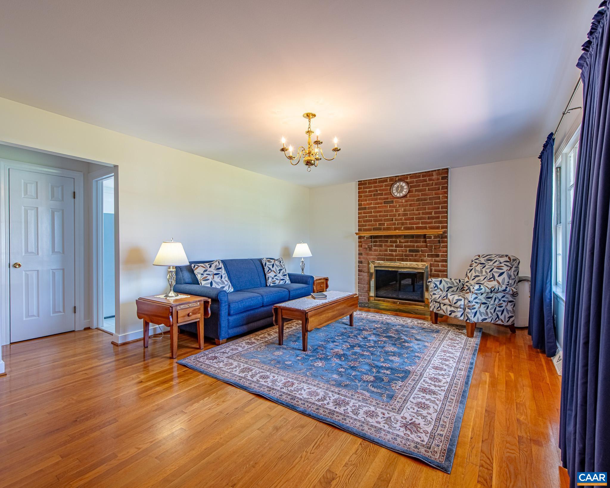 565 Stagecoach Road Charlottesville, VA 22902 - Photo 2 of 32