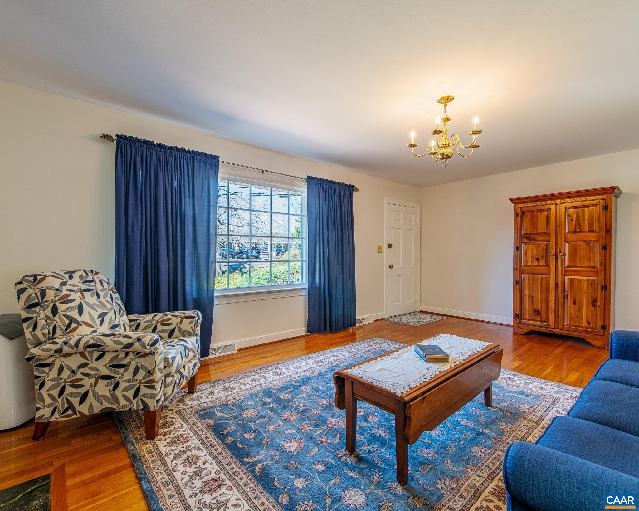 565 Stagecoach Road Charlottesville, VA 22902 - Photo 5 of 32