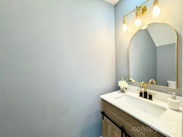 $365,000 | 1634 Pamela Lorraine Drive, Charlotte, NC 28213