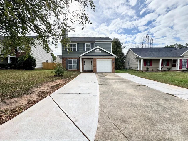$365,000 | 1634 Pamela Lorraine Drive, Charlotte, NC 28213