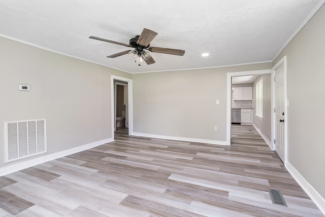 2098 Ditty Road Cookeville, TN 38506 - Photo 3 of 31 Gallery Image 3