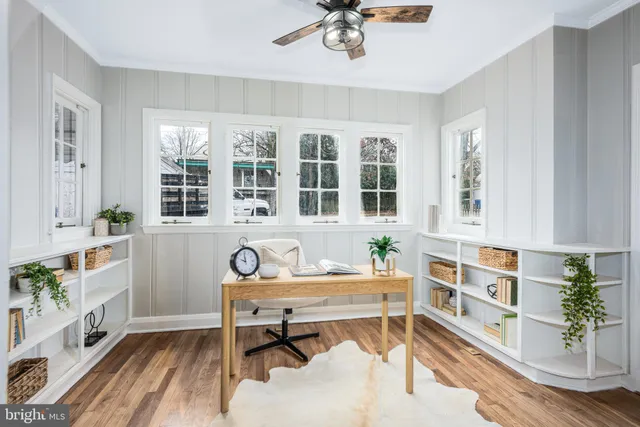 $895,000 | 207 St Dunstans Road, Baltimore, MD 21212