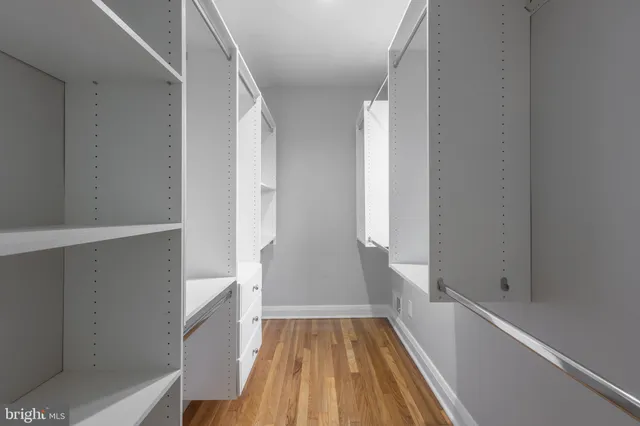 $895,000 | 207 St Dunstans Road, Baltimore, MD 21212