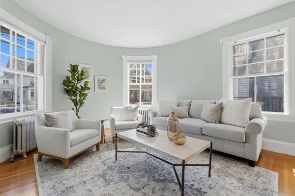 $1,025,000 | 30 Leicester Street, Boston, MA 02135