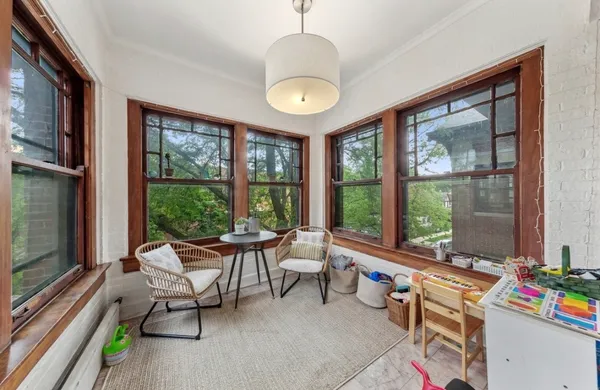 $4,000 | 5054 South Woodlawn Avenue, Unit 3C, Chicago, IL 60615