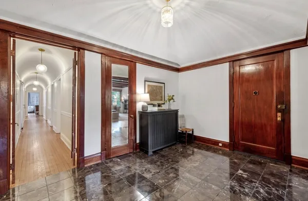 $4,000 | 5054 South Woodlawn Avenue, Unit 3C, Chicago, IL 60615