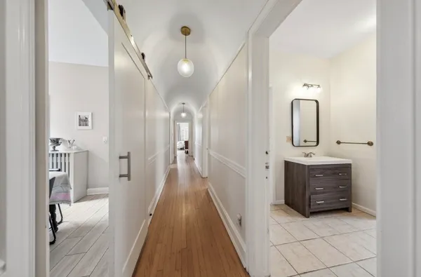 $4,000 | 5054 South Woodlawn Avenue, Unit 3C, Chicago, IL 60615