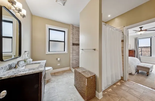 $4,000 | 5054 South Woodlawn Avenue, Unit 3C, Chicago, IL 60615