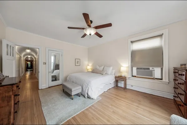 $4,000 | 5054 South Woodlawn Avenue, Unit 3C, Chicago, IL 60615