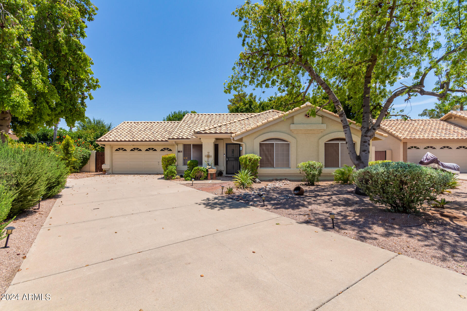 1333 North Higley Road, Unit 10 Mesa, AZ 85205 - Photo 1 of 26 01-Higley