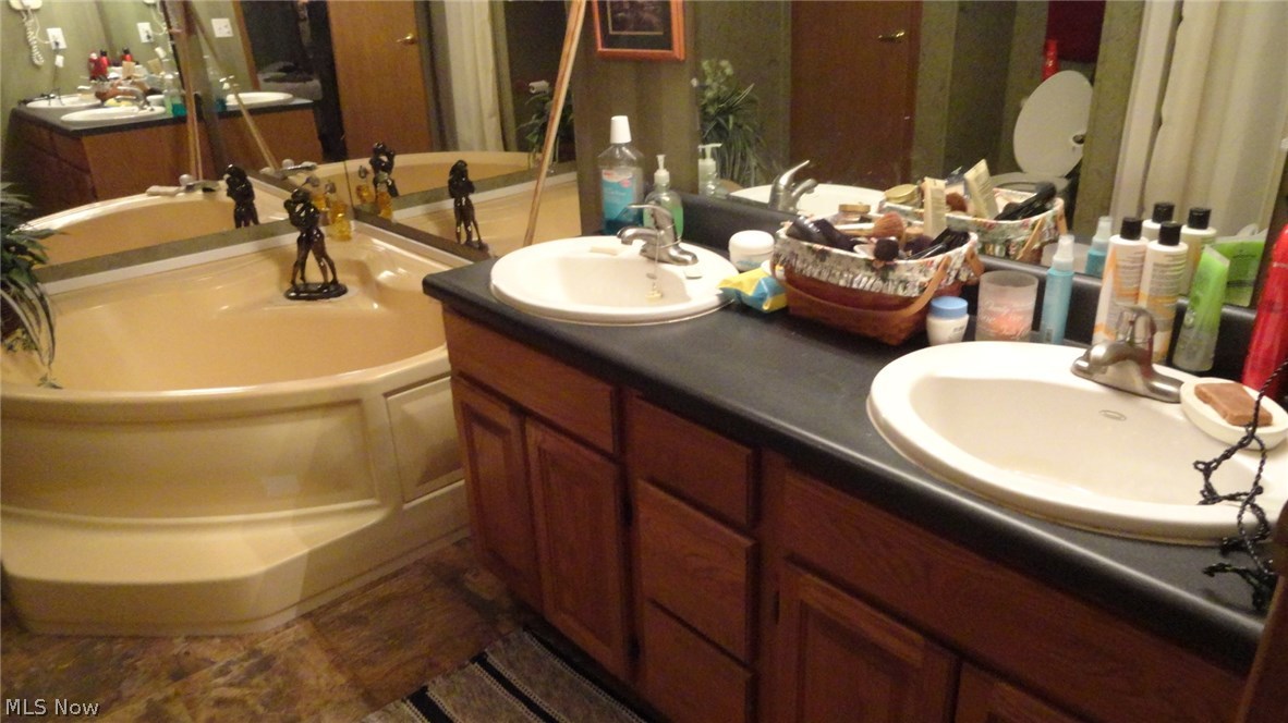 35711 Deersville Ridge Road Cadiz, OH 43907 - Photo 15 of 30 Gallery Image 15