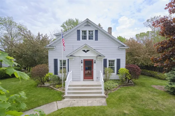 $396,500 | 513 Oak Street, Manistee, MI 49660