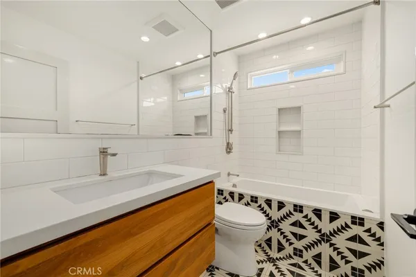 $6,800 | 2919 Estancia, San Clemente, CA 92673