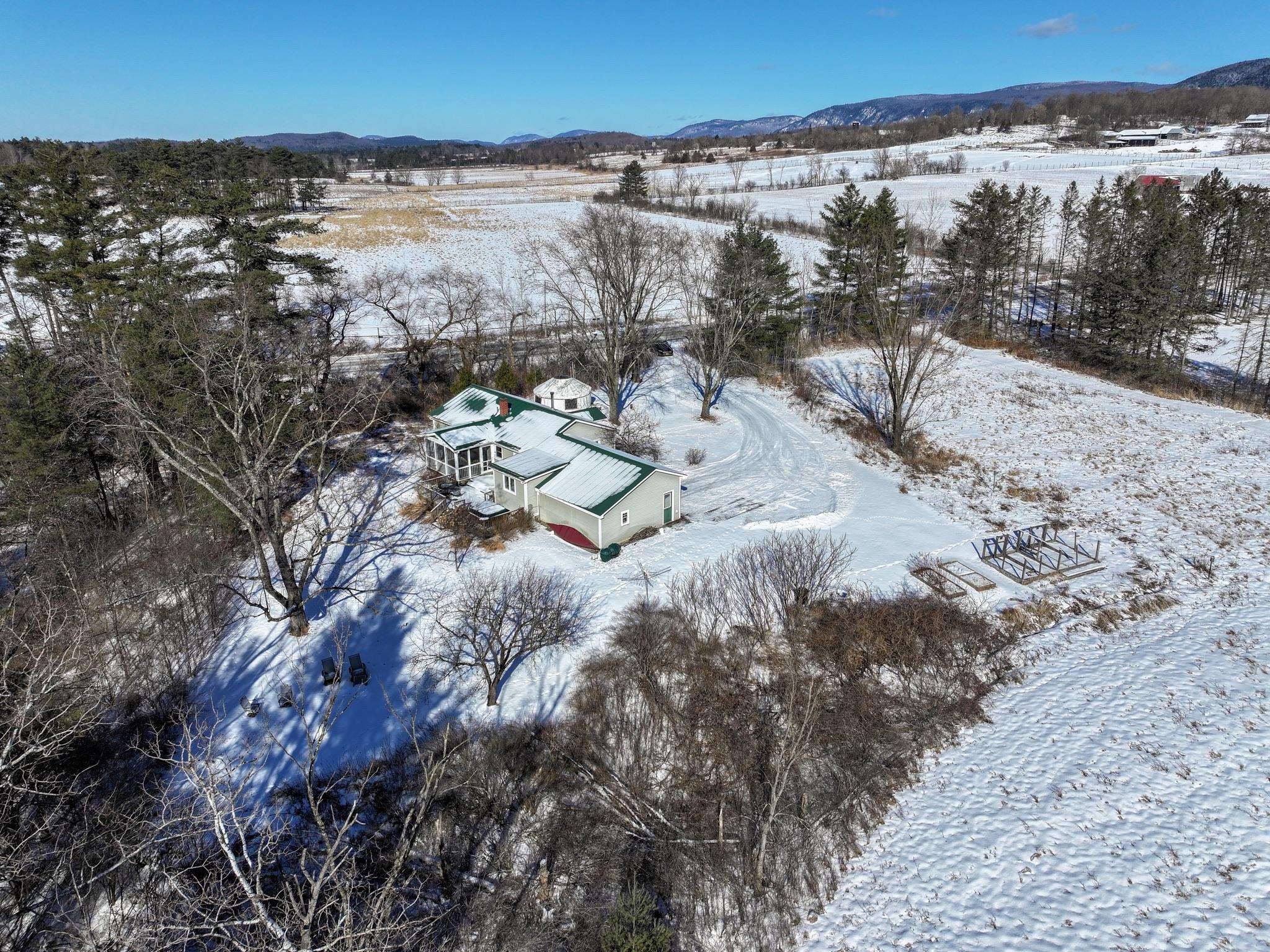 1282 Painter Road Middlebury, VT 05753 - Photo 8 of 29 Gallery Image 8