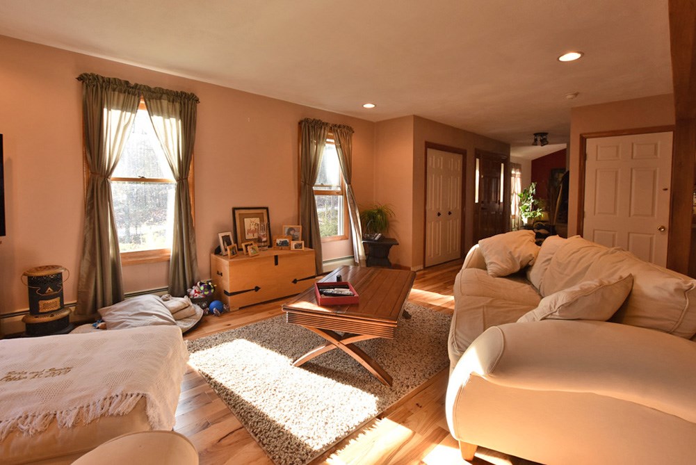 10 Pierce Road Foster, RI 02825 - Photo 8 of 27
