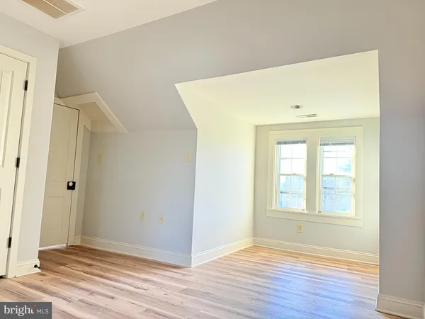 $1,450 | 139 Northwest Front Street, Milford, DE 19963