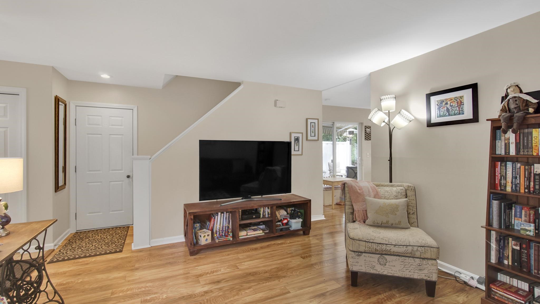 54 Starbird Road, Unit E Jericho, VT 05465 - Photo 5 of 31
