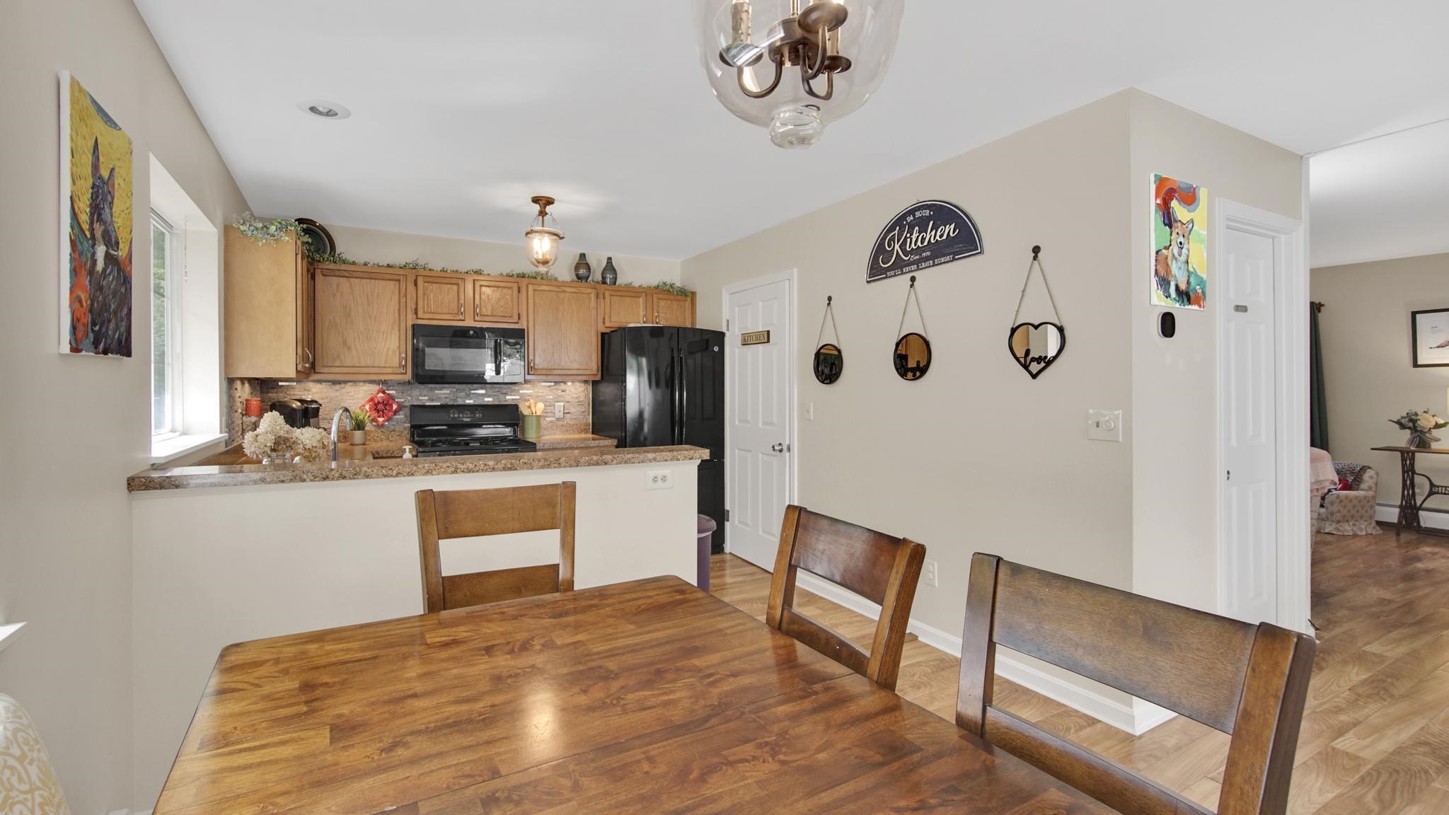 54 Starbird Road, Unit E Jericho, VT 05465 - Photo 8 of 31