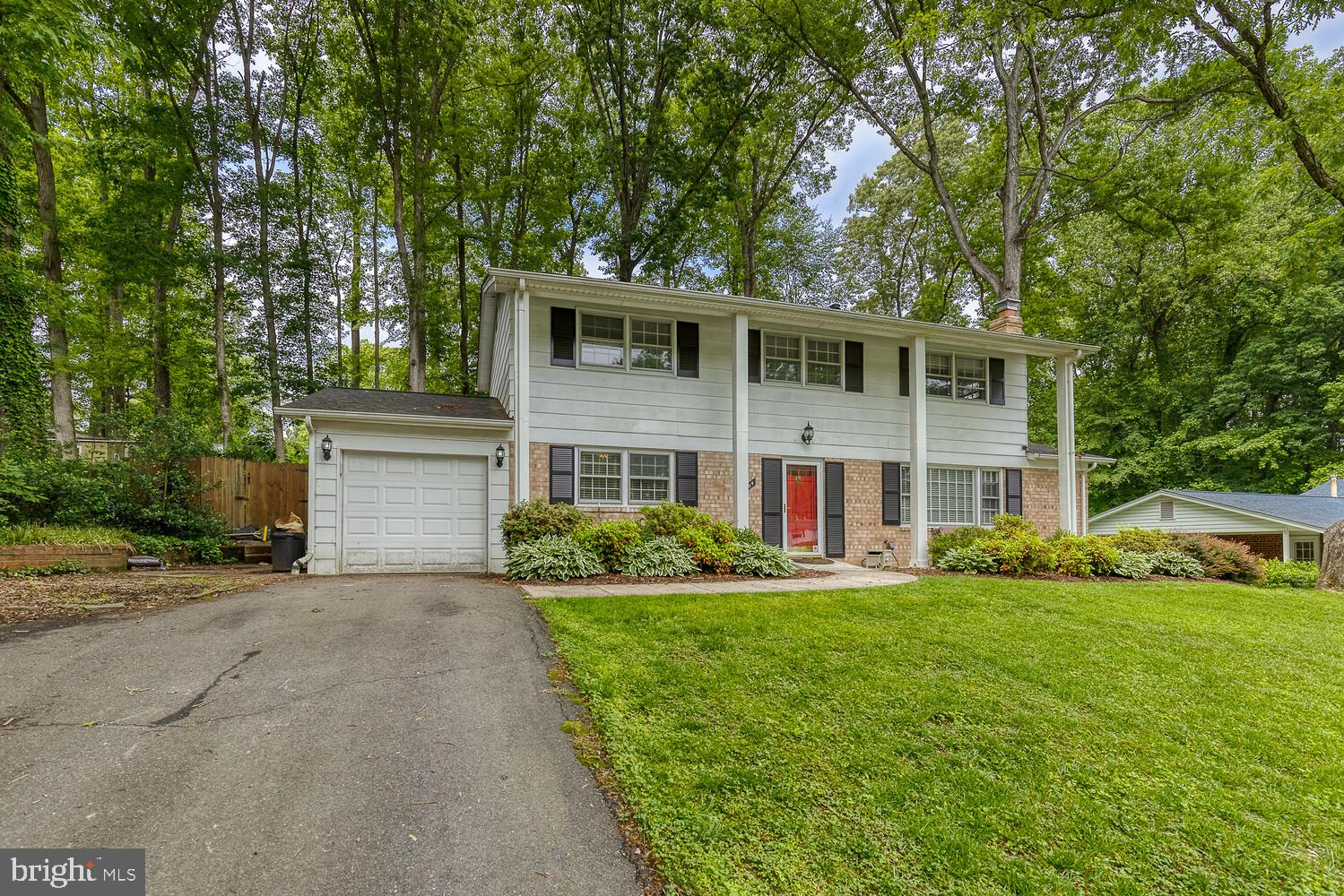 6604 Huntsman Boulevard Springfield, VA 22152 - Photo 3 of 33