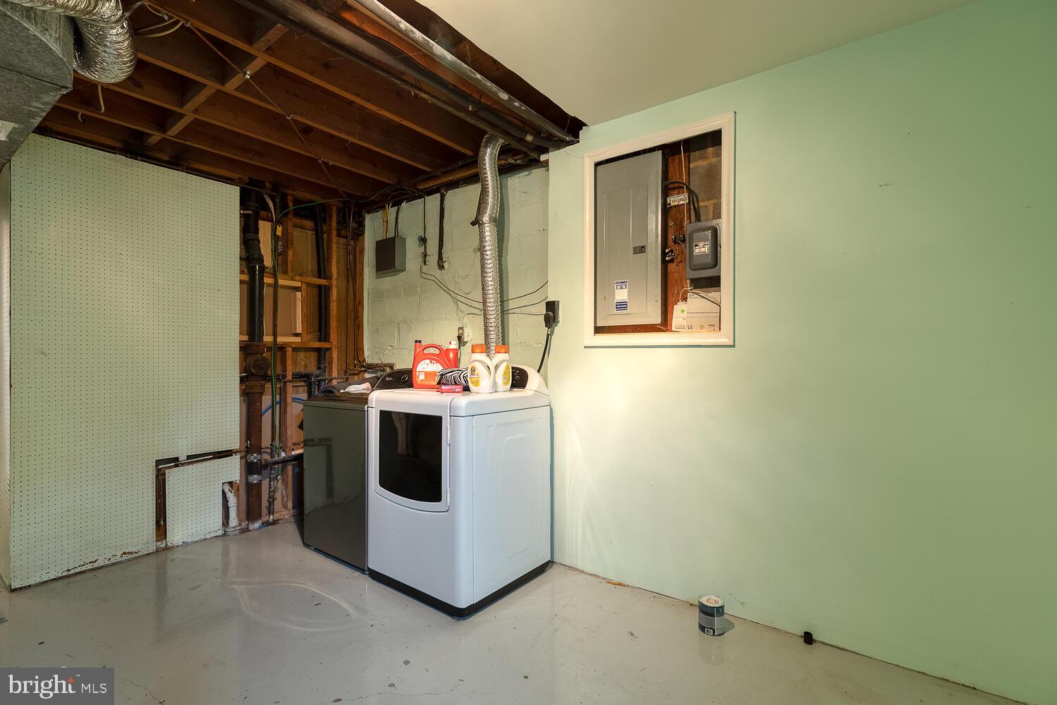 6604 Huntsman Boulevard Springfield, VA 22152 - Photo 28 of 33