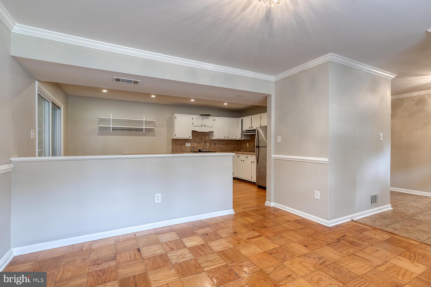 6604 Huntsman Boulevard Springfield, VA 22152 - Photo 9 of 33