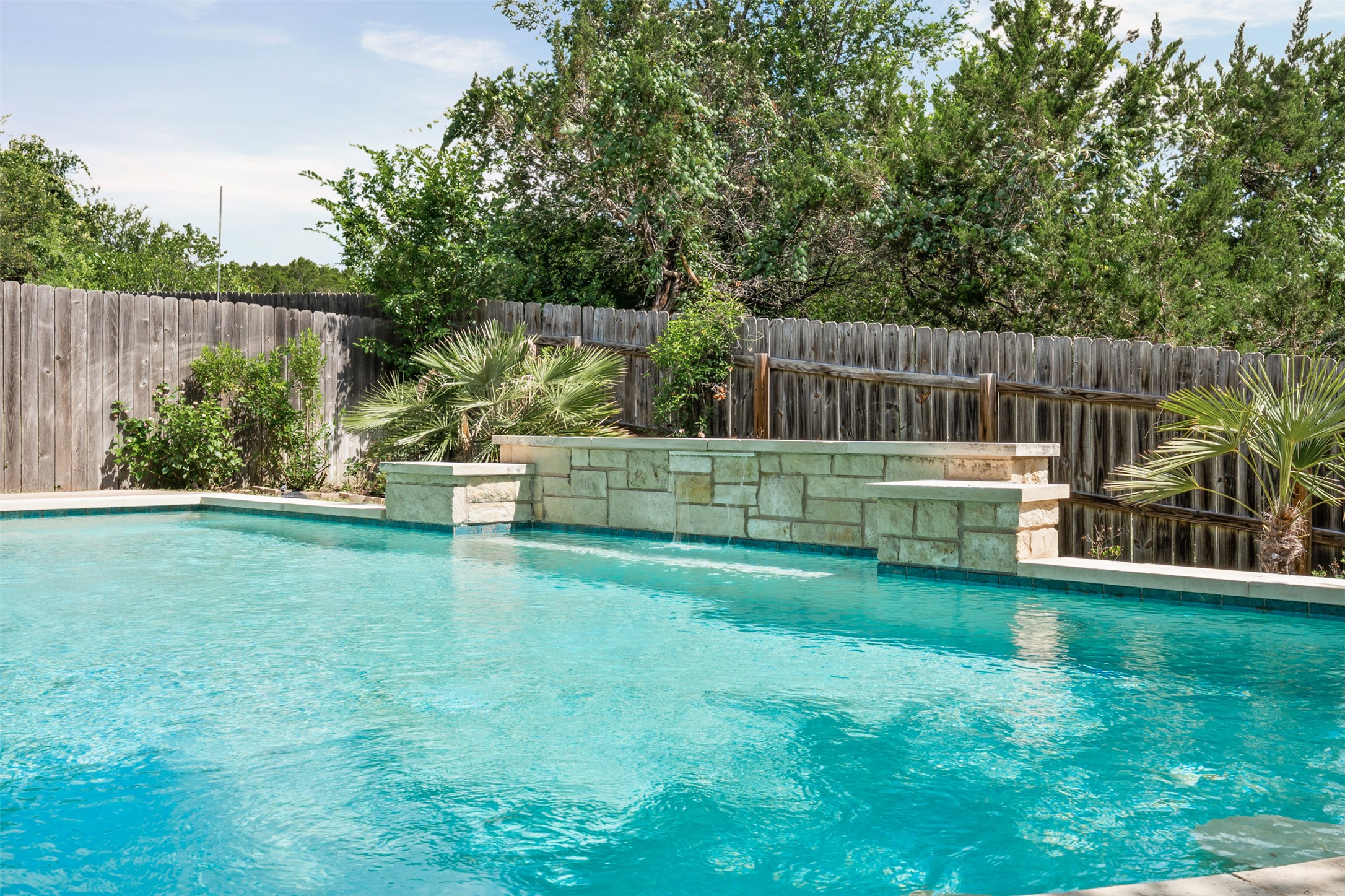 8820 Colberg Drive Austin, TX 78749 - Photo 5 of 35
