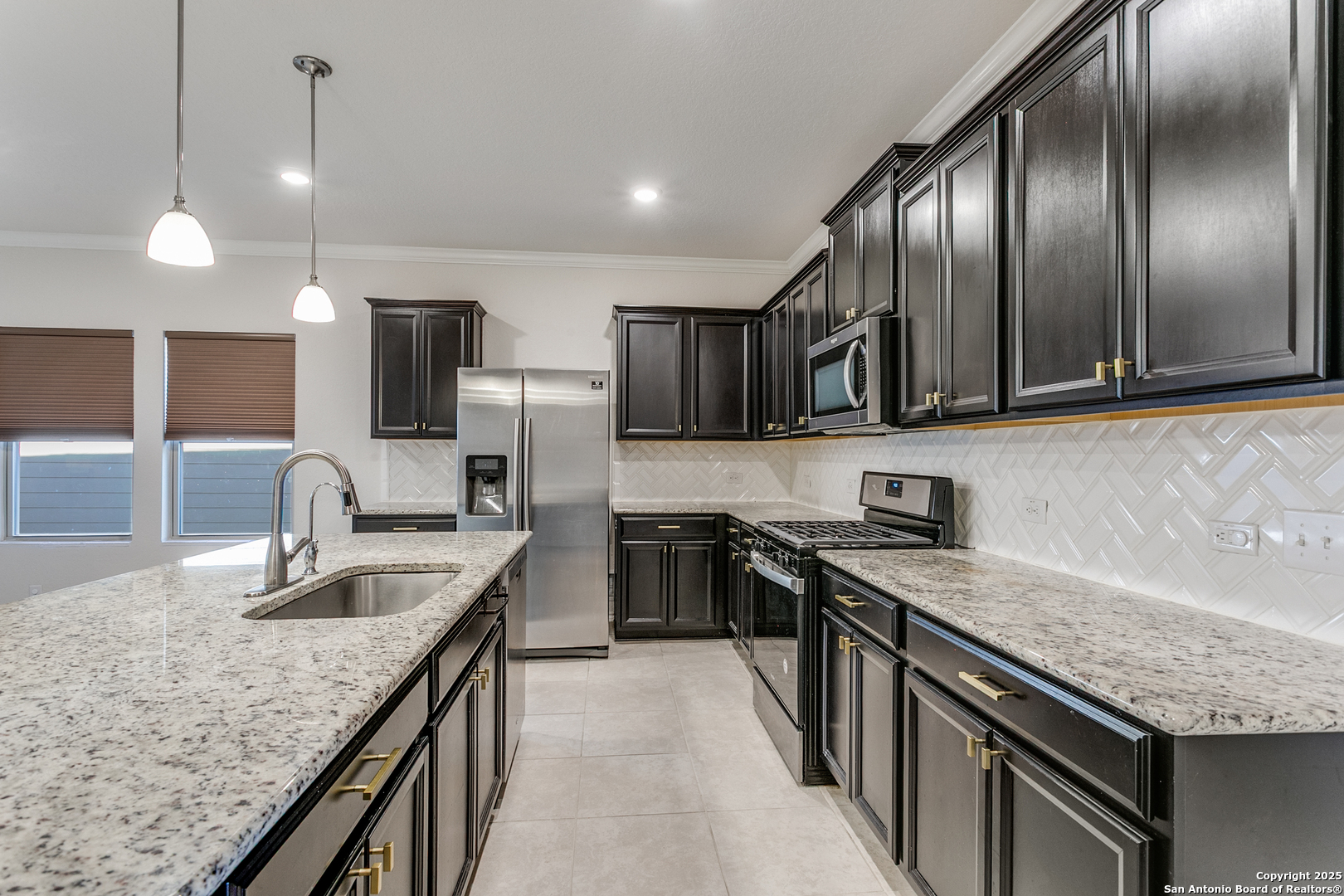 12445 Vista Rim San Antonio, TX 78233 - Photo 21 of 33