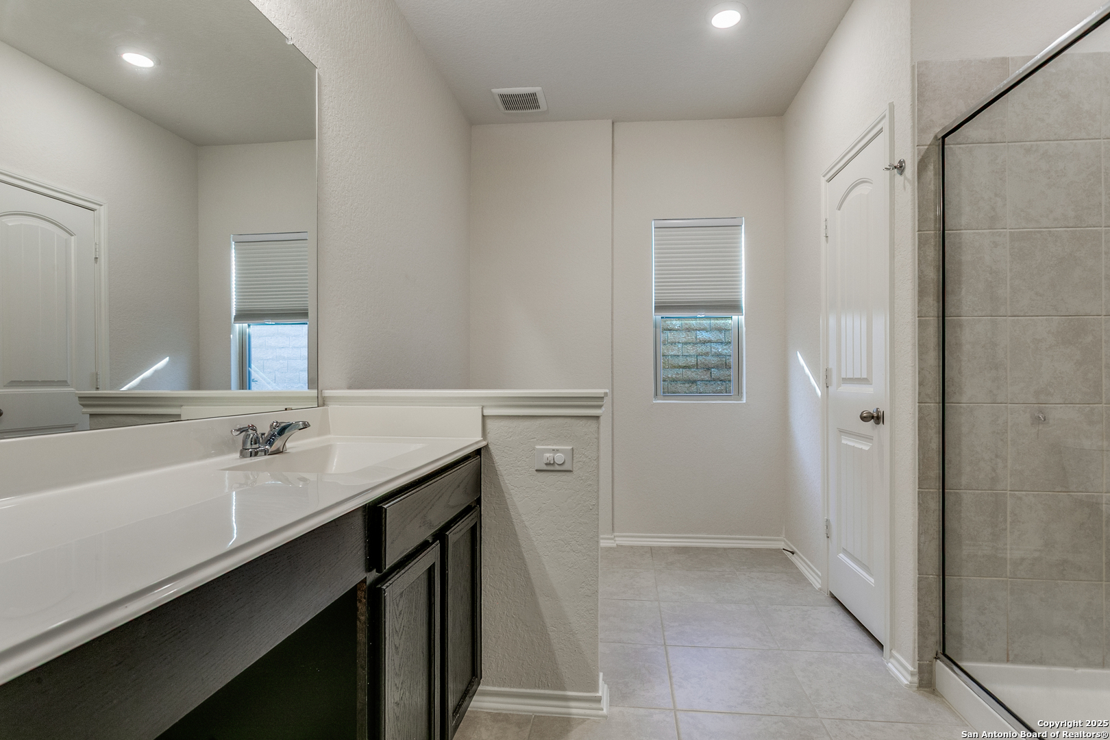 12445 Vista Rim San Antonio, TX 78233 - Photo 27 of 33