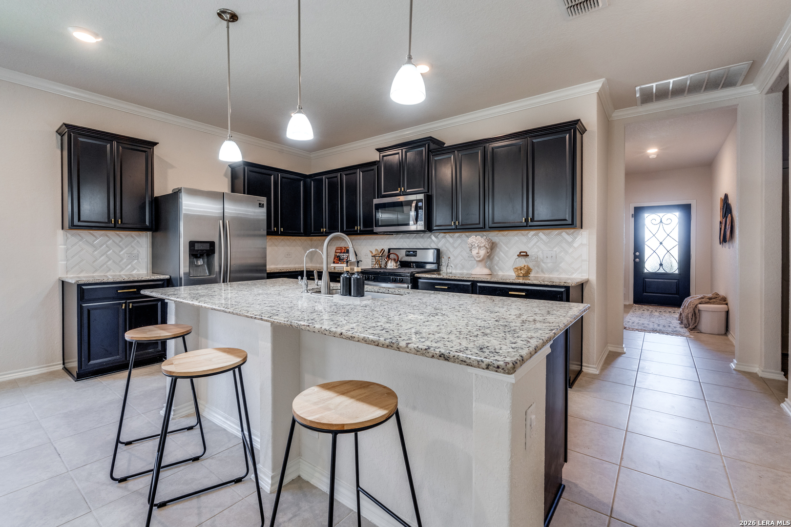 12445 Vista Rim San Antonio, TX 78233 - Photo 9 of 33