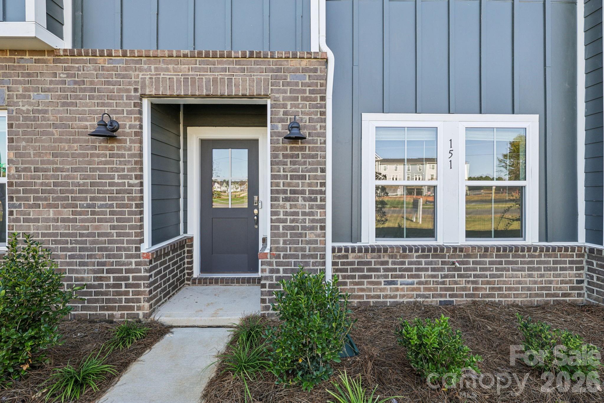 375 Golden Maple Court Fort Mill, SC 29708 - Photo 2 of 21