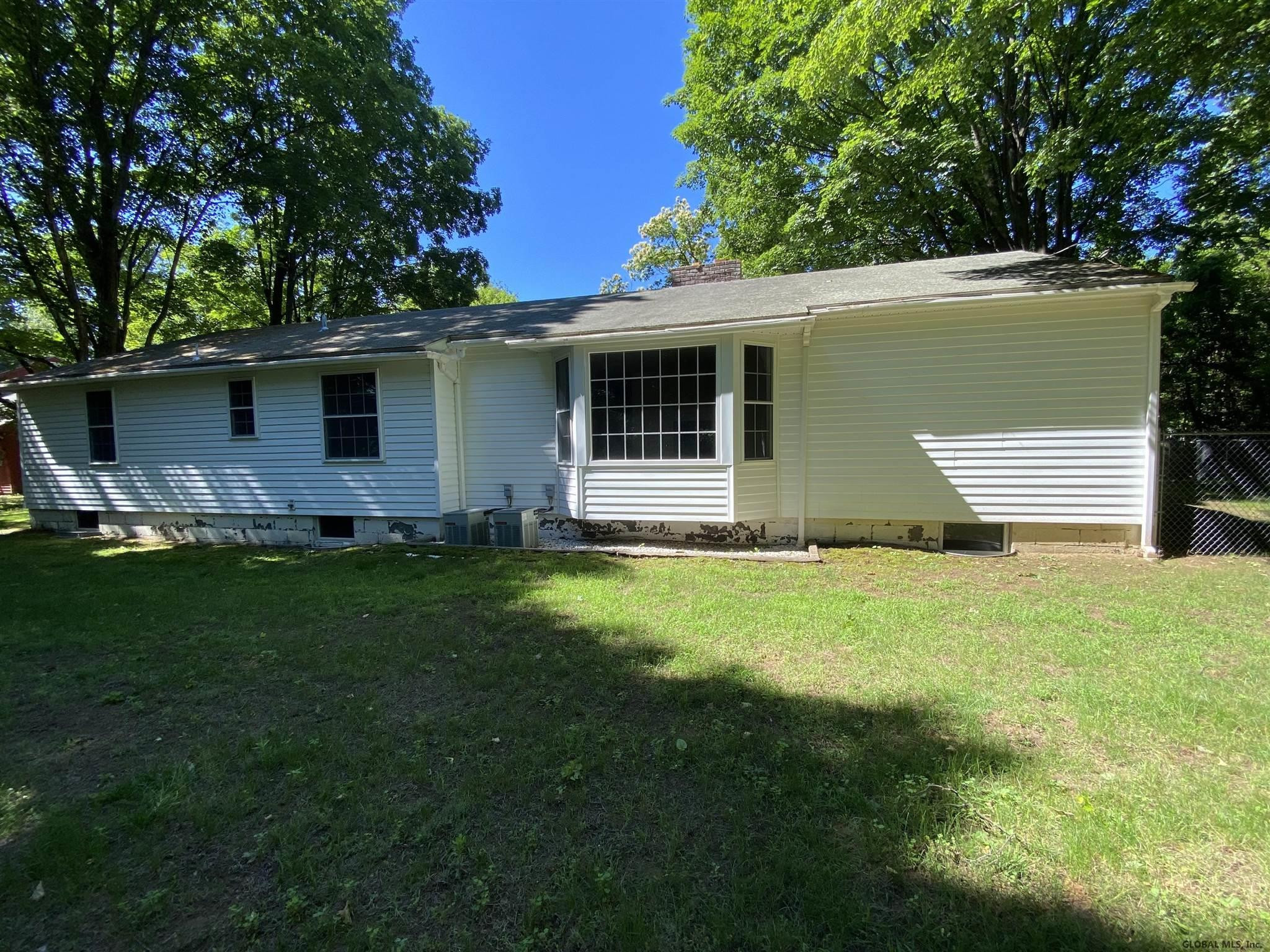 66 Mosher Road Bethlehem, NY 12054 - Photo 11 of 80 Photo 11