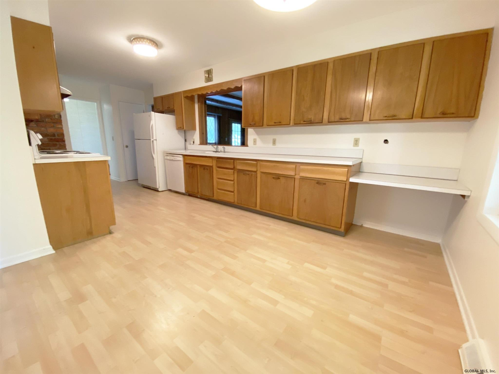 66 Mosher Road Bethlehem, NY 12054 - Photo 14 of 80 Photo 14