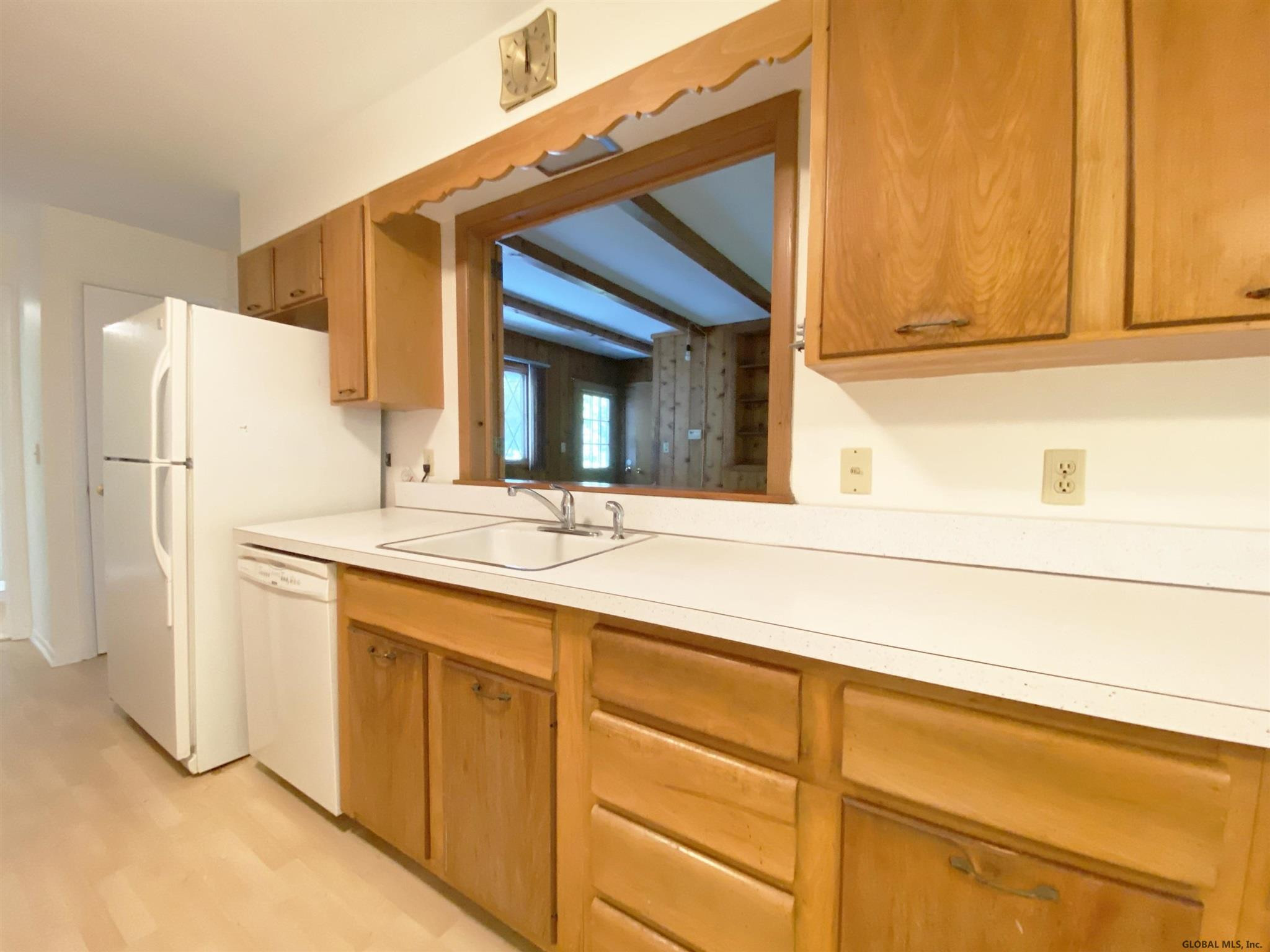 66 Mosher Road Bethlehem, NY 12054 - Photo 18 of 80 Photo 18