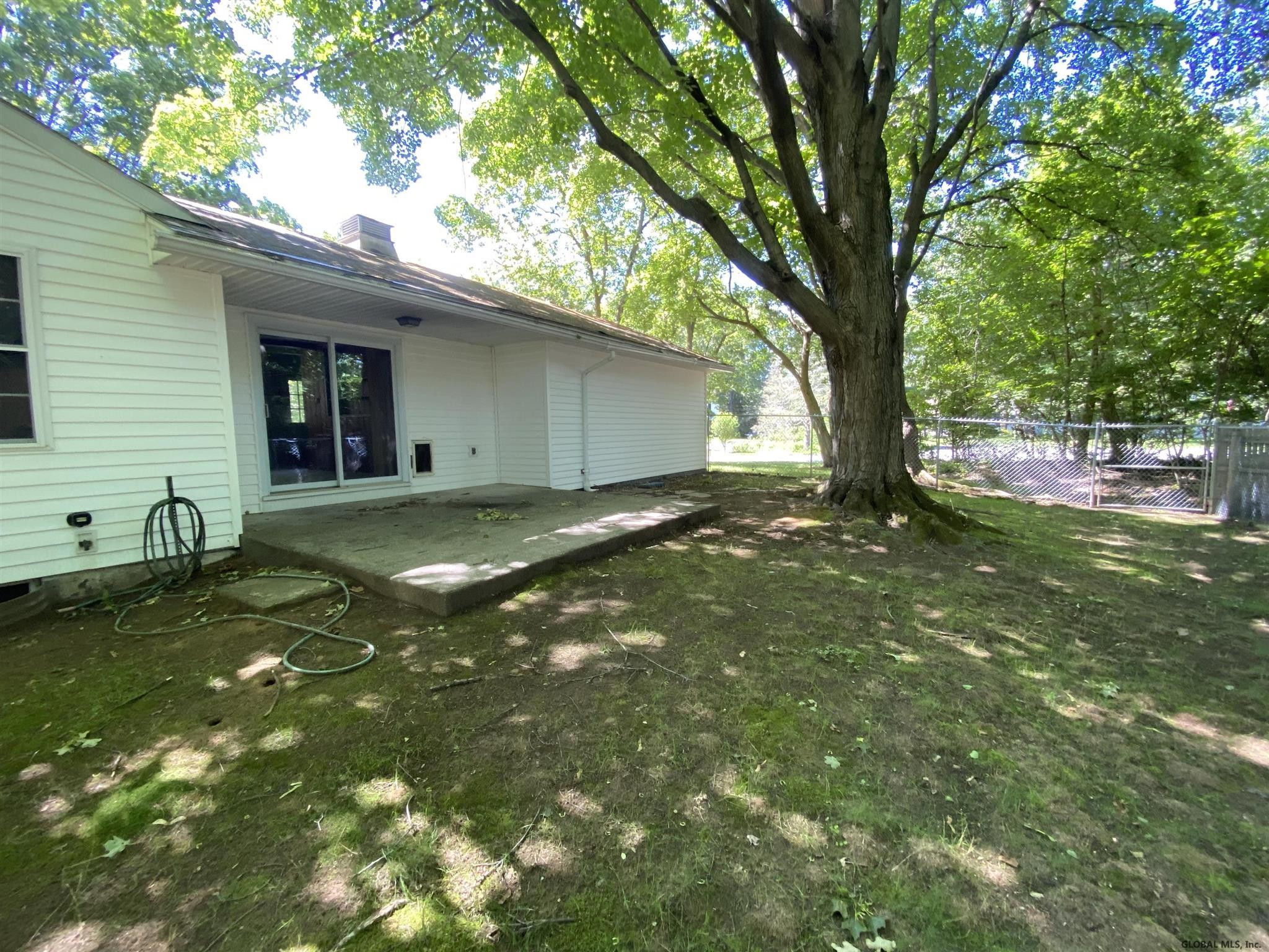 66 Mosher Road Bethlehem, NY 12054 - Photo 7 of 80 Photo 7