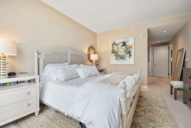 $2,000,000 | 1 Franklin Street, Unit 1807, Boston, MA 02110