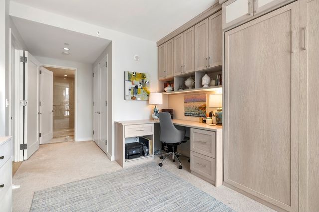 $2,000,000 | 1 Franklin Street, Unit 1807, Boston, MA 02110