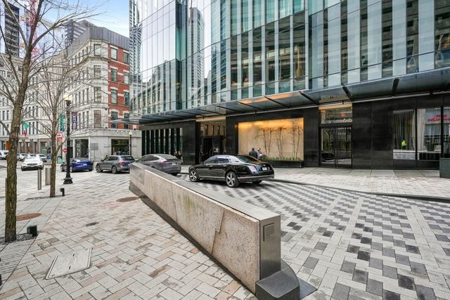 $2,000,000 | 1 Franklin Street, Unit 1807, Boston, MA 02110