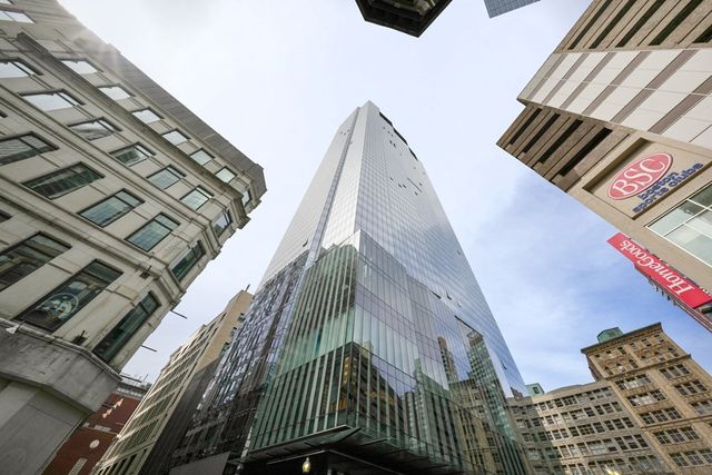 $2,000,000 | 1 Franklin Street, Unit 1807, Boston, MA 02110