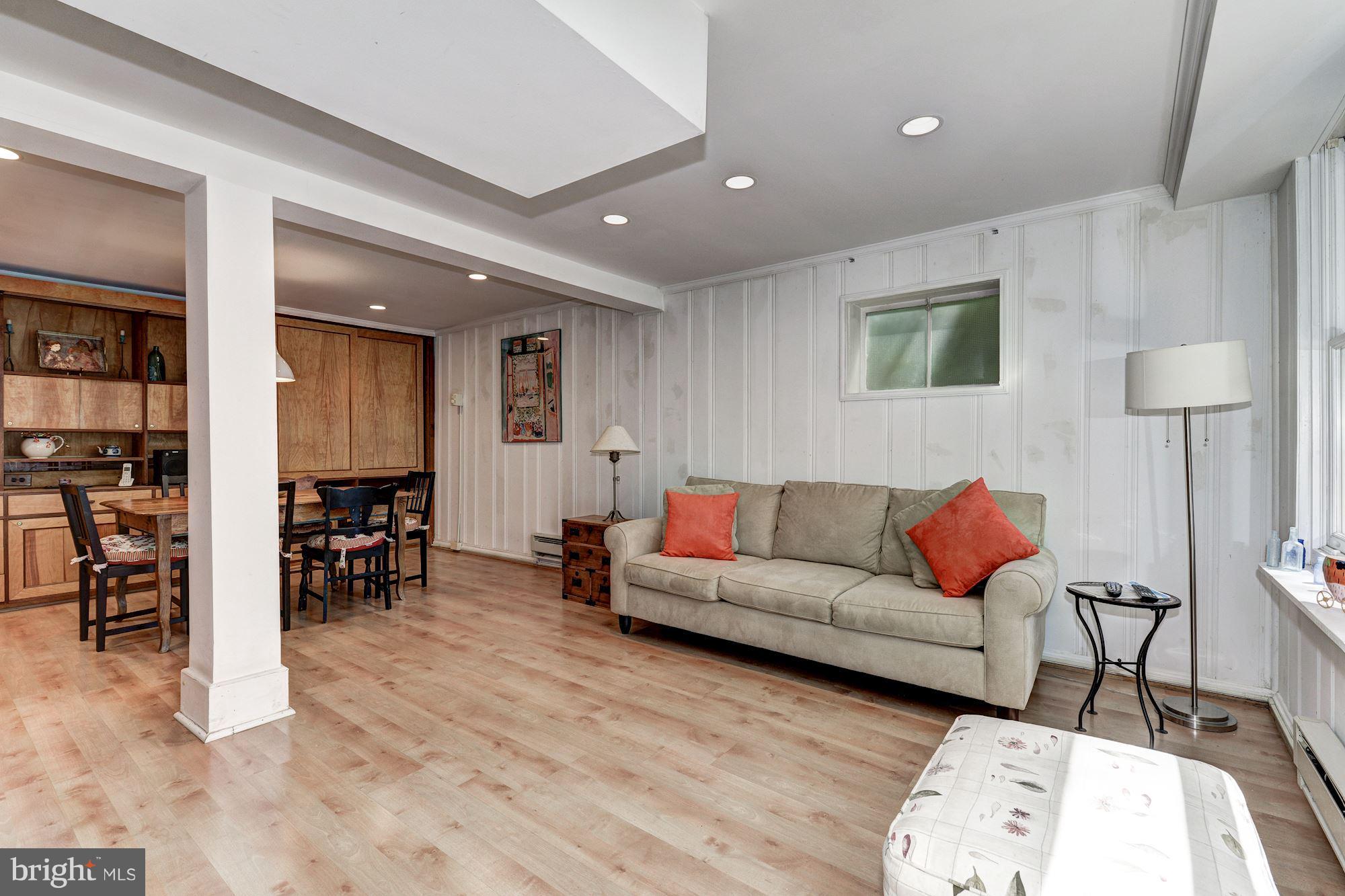 4012 Decatur Avenue Kensington, MD 20895 - Photo 19 of 26 Family Room