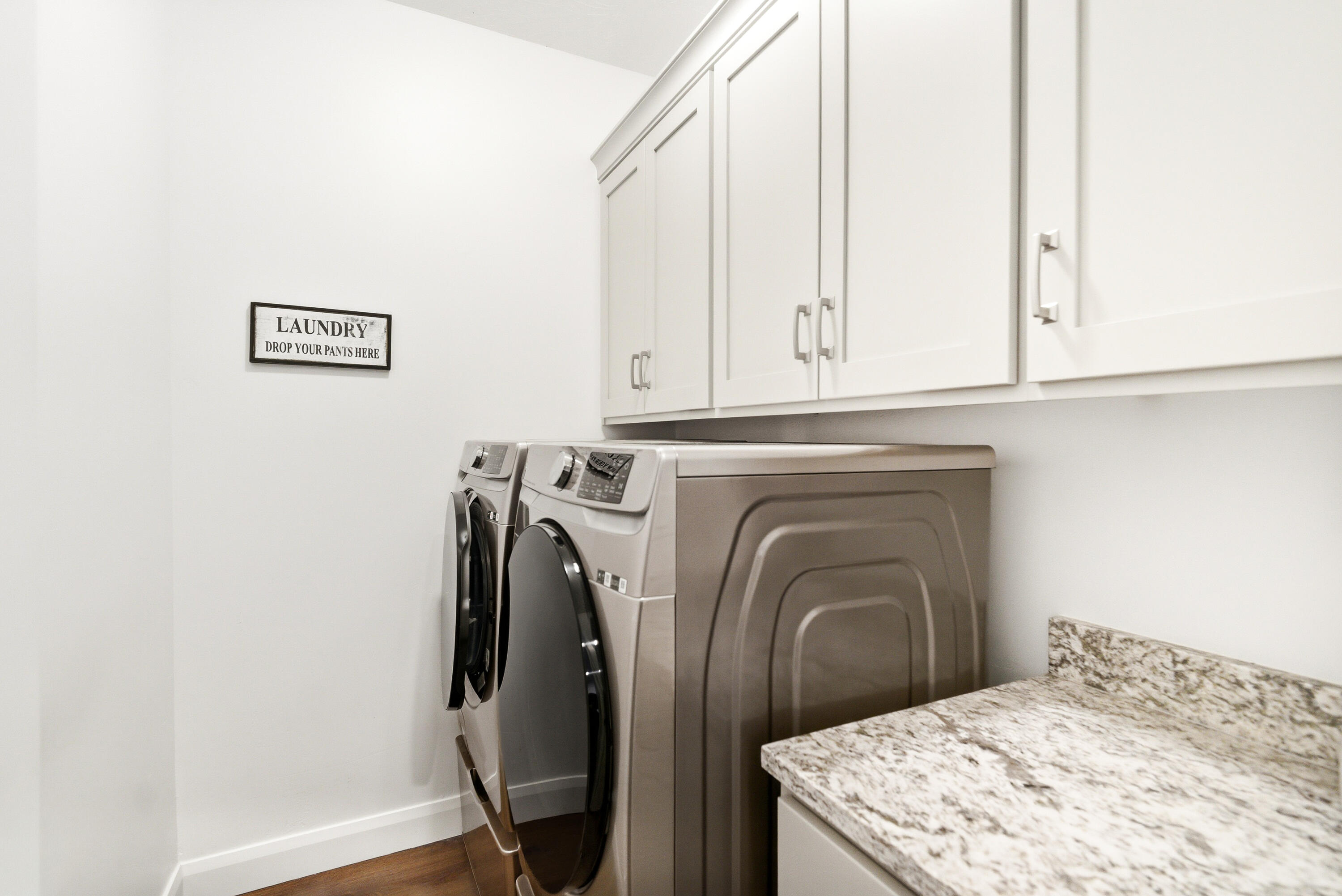 1414 Via Del Sol Washington, UT 84780 - Photo 22 of 37 Laundry