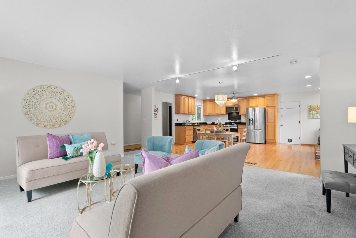 314 Hames Road Watsonville, CA 95076 - Photo 10 of 32 a living room with furniture and kitchen view