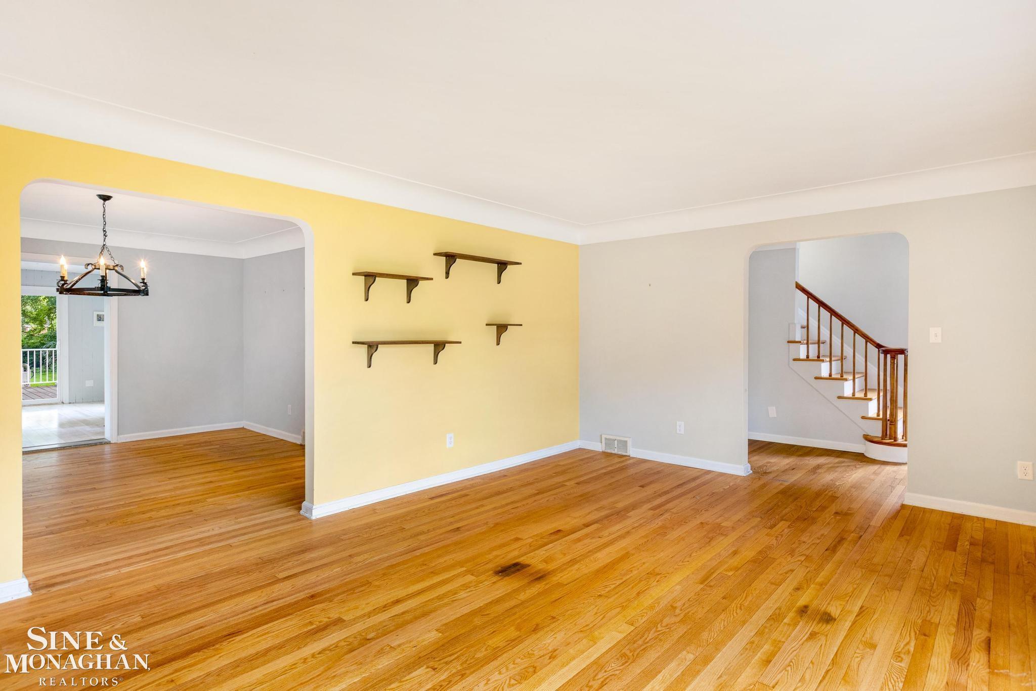 943 Washington Road Grosse Pointe, MI 48230 - Photo 7 of 41